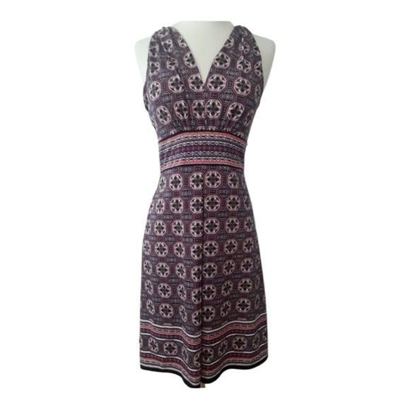 Max Studio Dresses & Skirts - MAX STUDIO Womens Sz XL Purple Floral Geometric V-Neck Pleated Stretch Dress